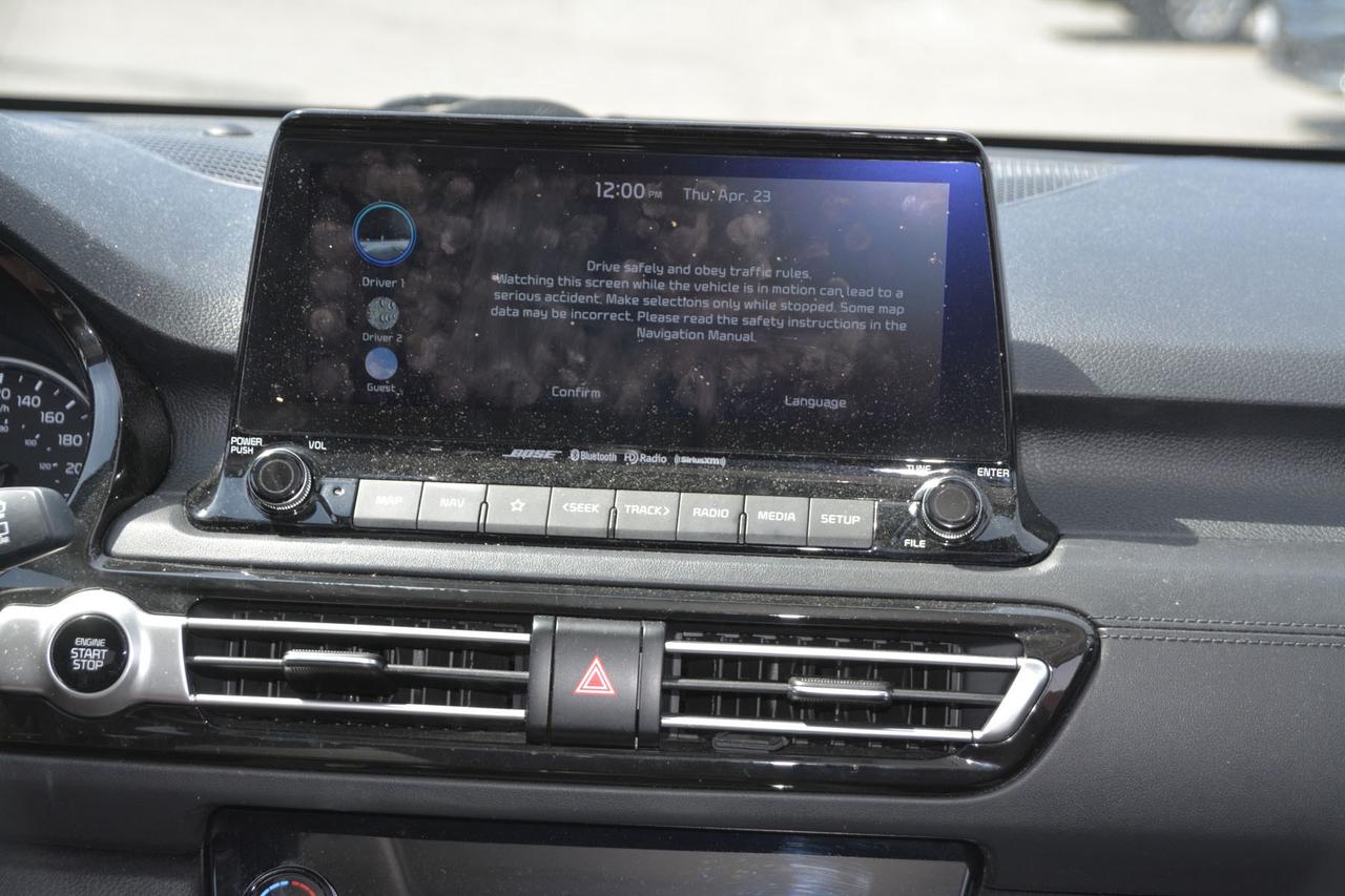 2022 Kia Seltos SX Turbo AWD w-Burgundy Interior Photo