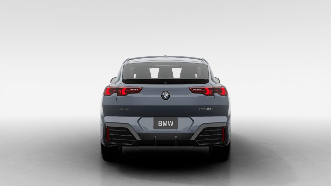 2026 BMW X2 xDrive28i 4dr All-Wheel Drive Sports Activity Coupe Photo4