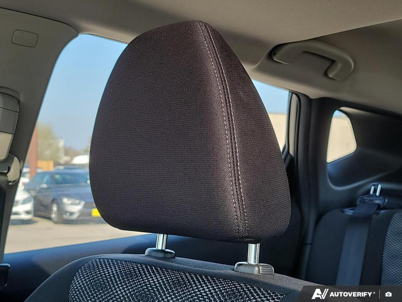 2021 Nissan Qashqai SV HEATED SEATS   SMART DEVICE INEGRATION   LANE A Photo