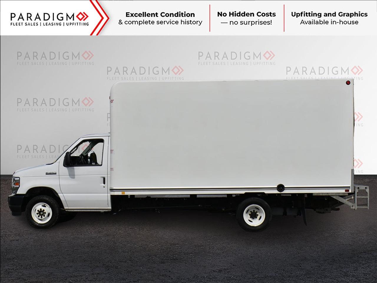 2024 Ford E-Series Cutaway 176" 16 ft Cube Box Standard Truck With Liftgate Photo