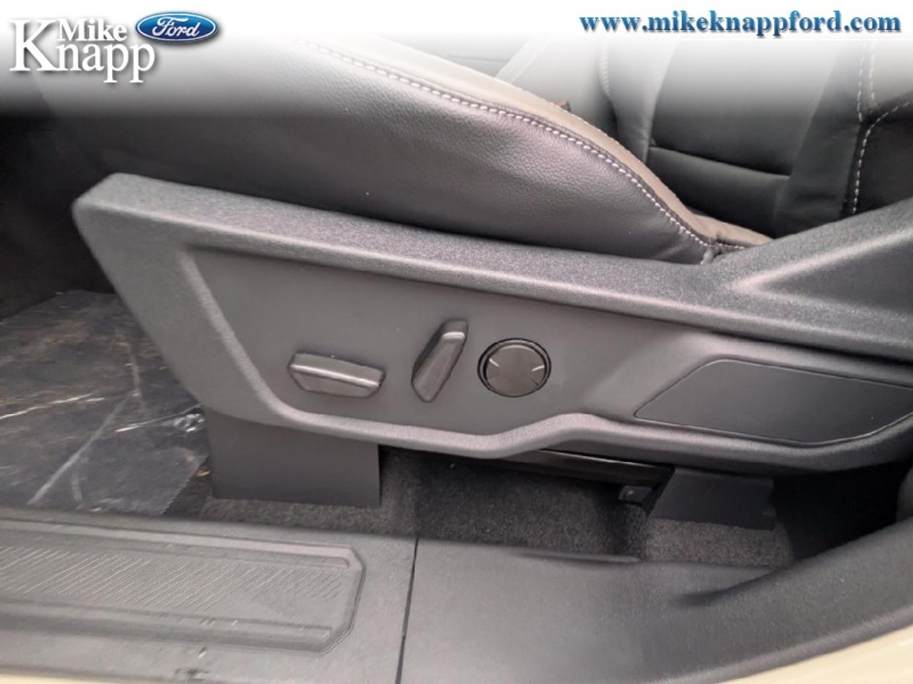 2026 Ford Bronco Outer Banks Photo