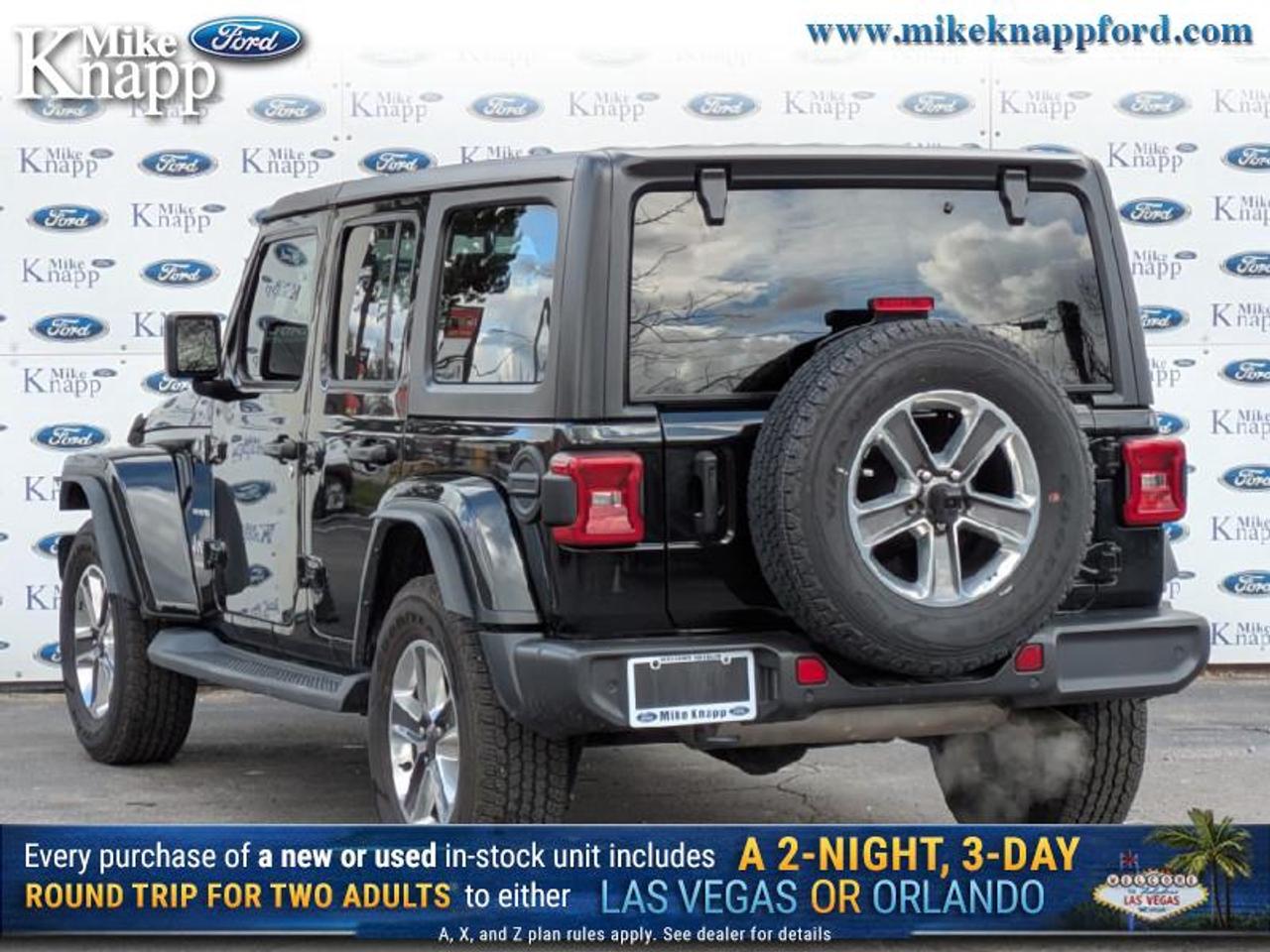 2023 Jeep Wrangler Sahara Photo