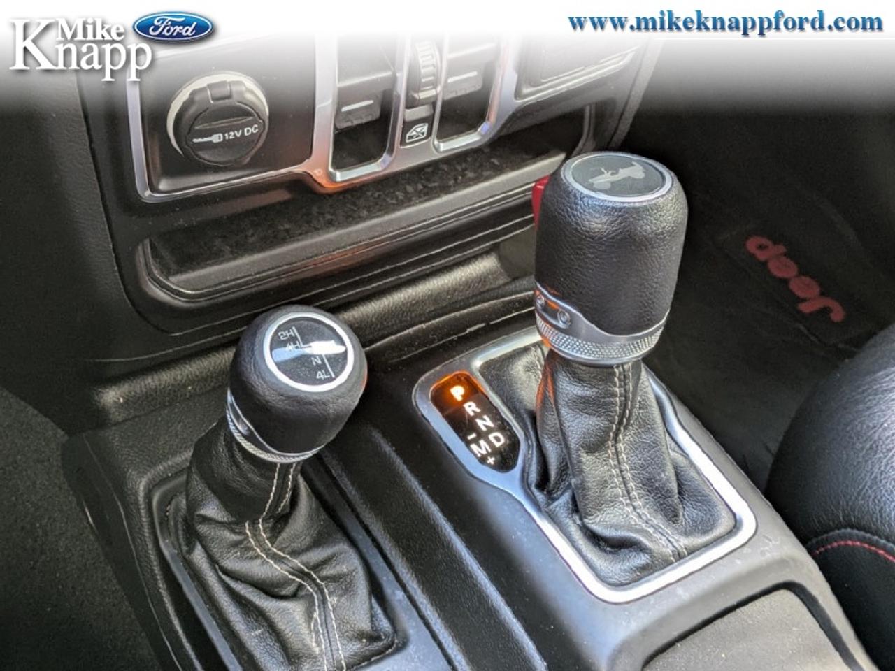 2023 Jeep Wrangler Sahara Photo