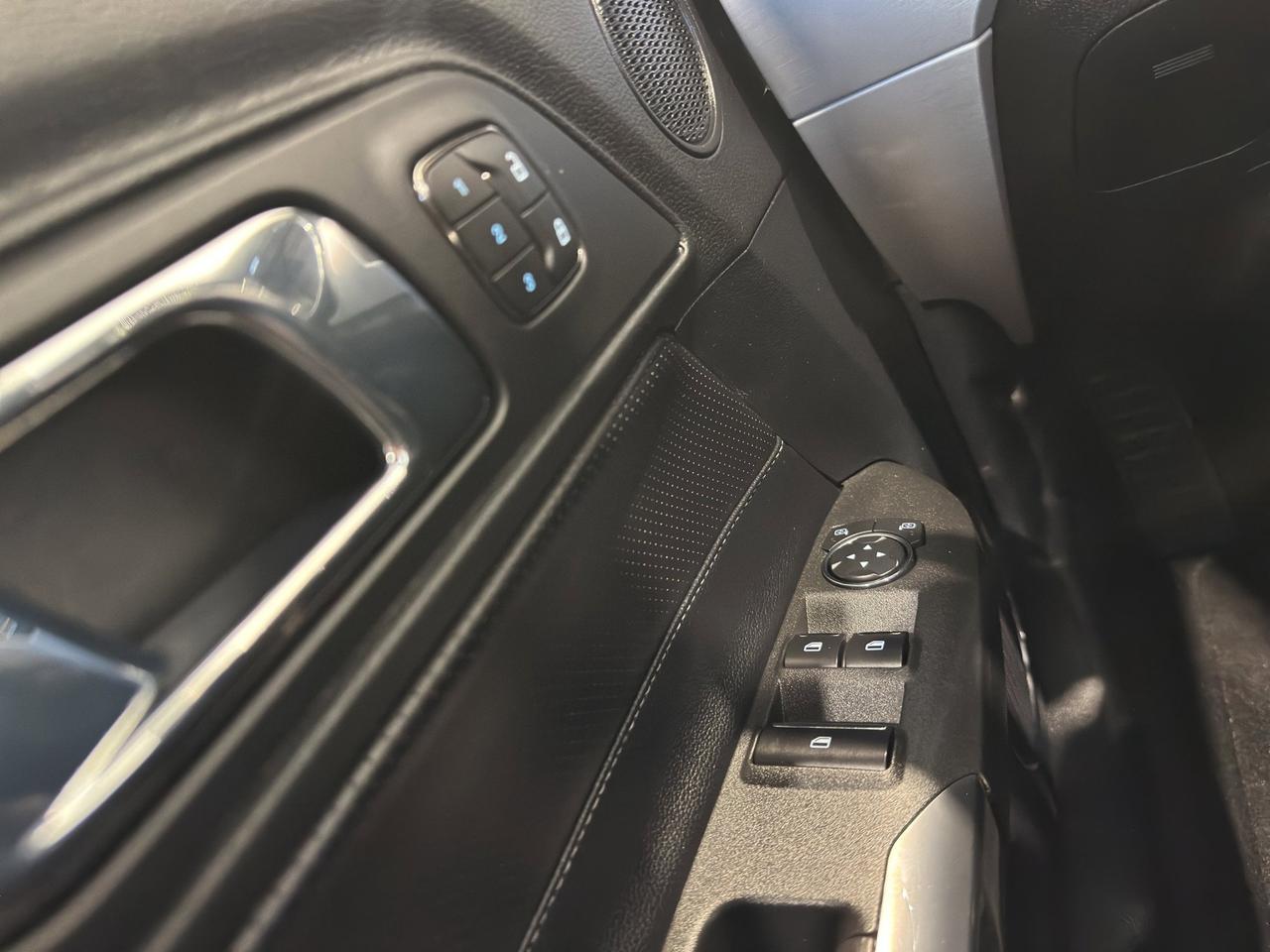 2015 Ford Mustang GT Premium Photo