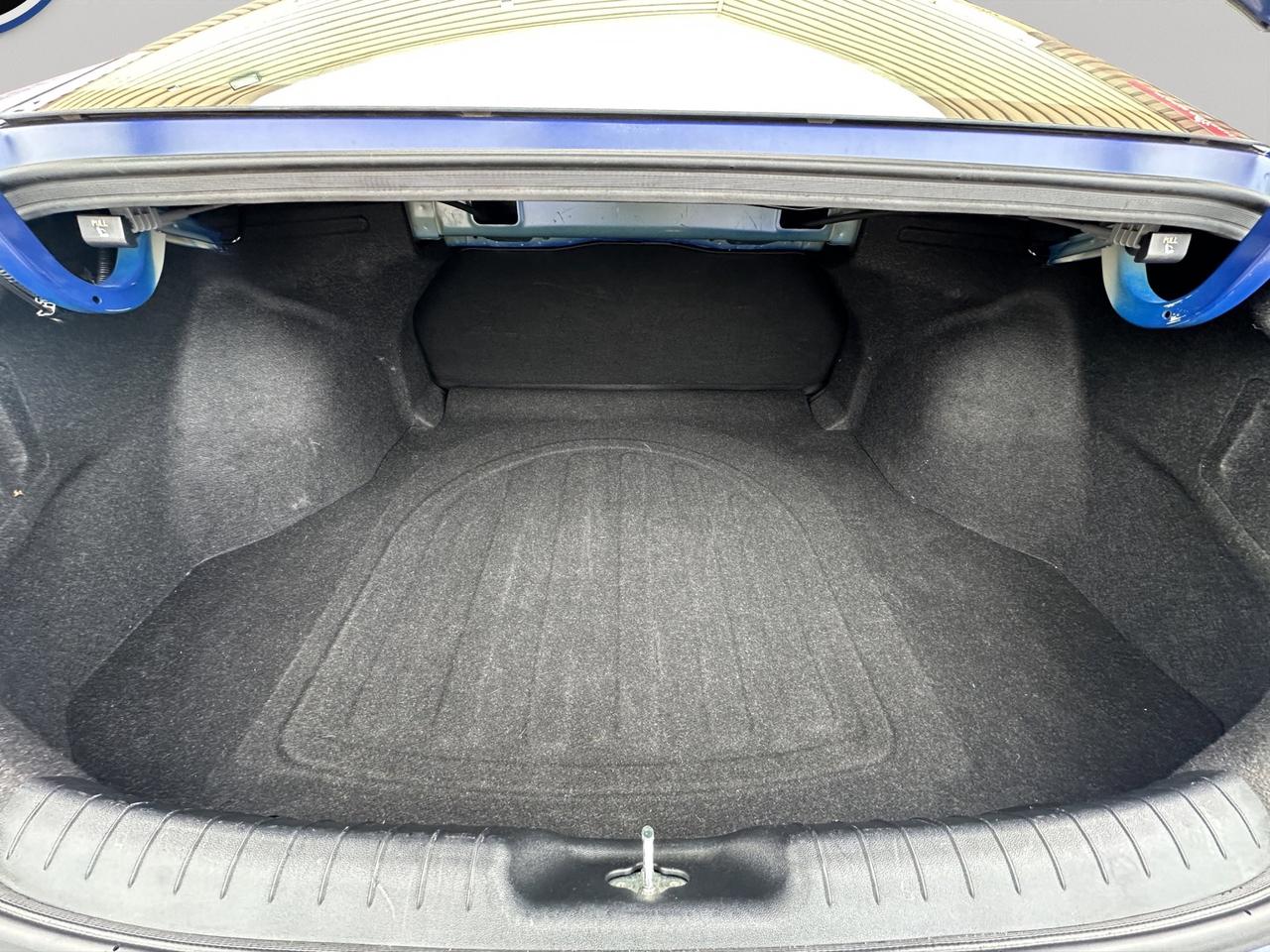 2021 Hyundai Elantra Preferred | Reverse Cam | Heated Seats Photo