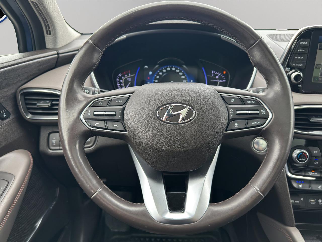 2020 Hyundai Santa Fe Ultimate | Reverse Cam | Sunroof Photo