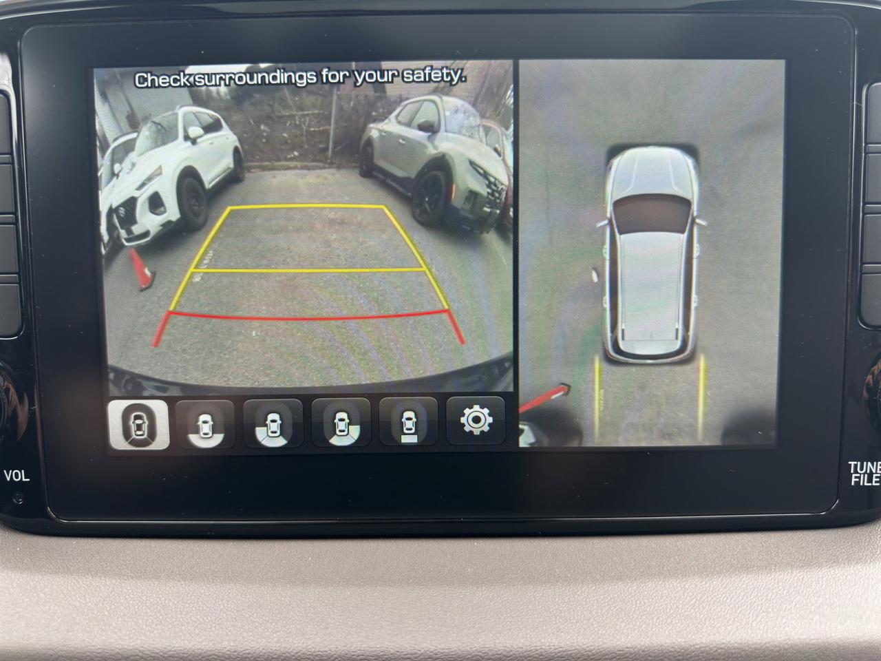 2020 Hyundai Santa Fe Ultimate | Reverse Cam | Sunroof Photo