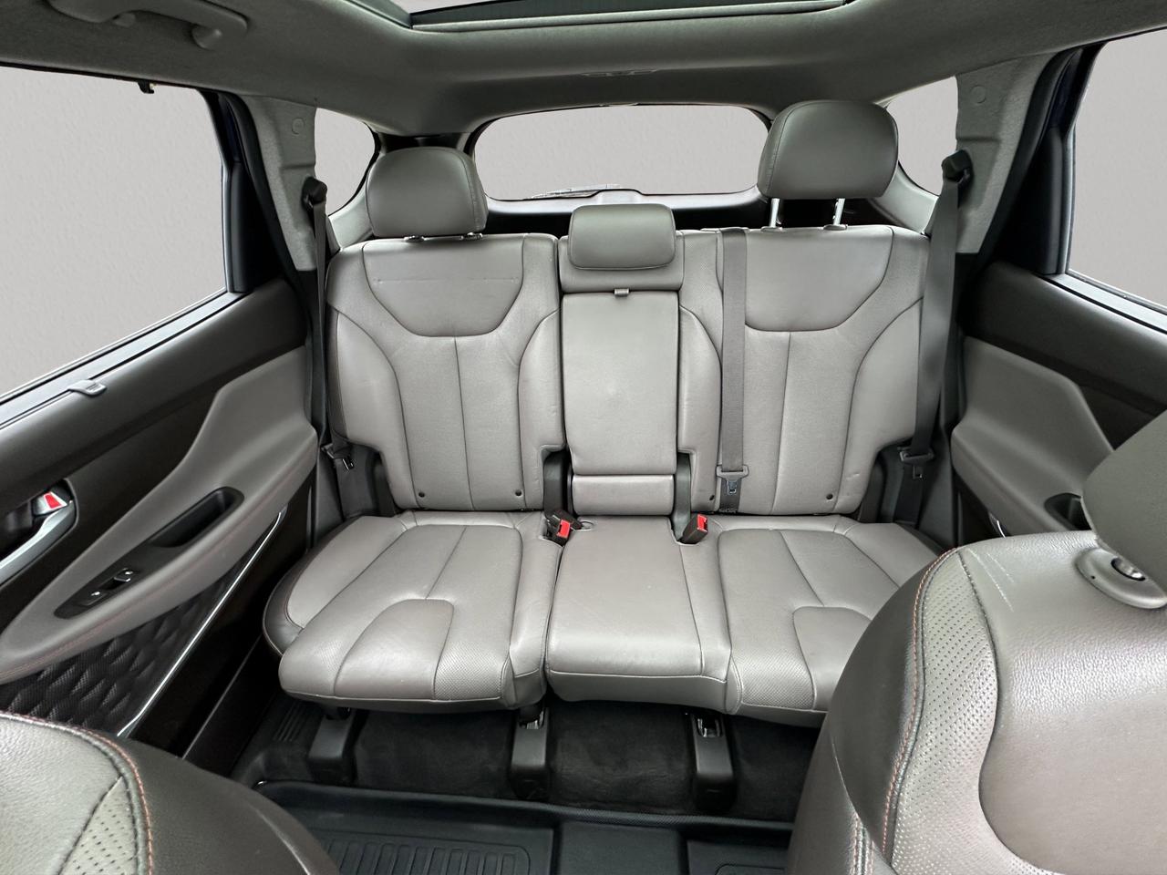 2020 Hyundai Santa Fe Ultimate | Reverse Cam | Sunroof Photo