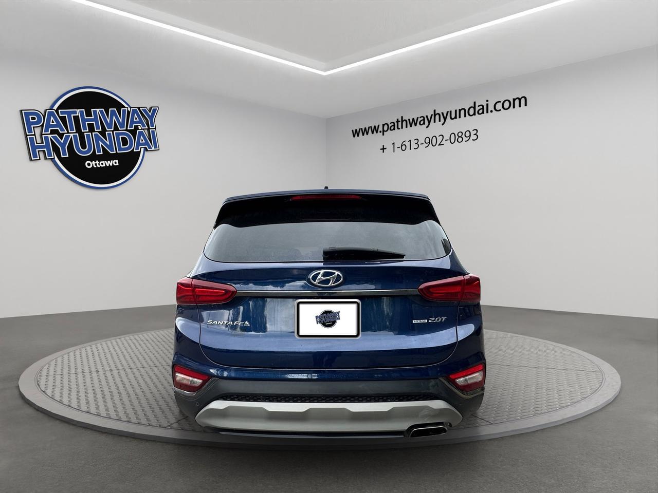 2020 Hyundai Santa Fe Ultimate | Reverse Cam | Sunroof Photo4