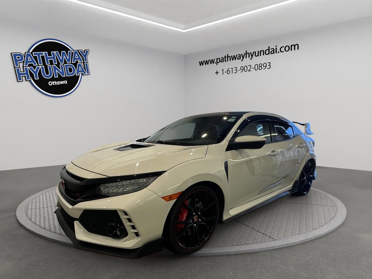 2019 Honda Civic Type R | Reverse Cam | Heated Seats Photo