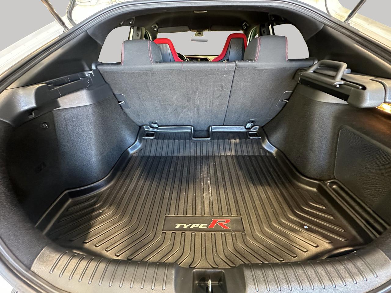 2019 Honda Civic Type R | Reverse Cam | Heated Seats Photo
