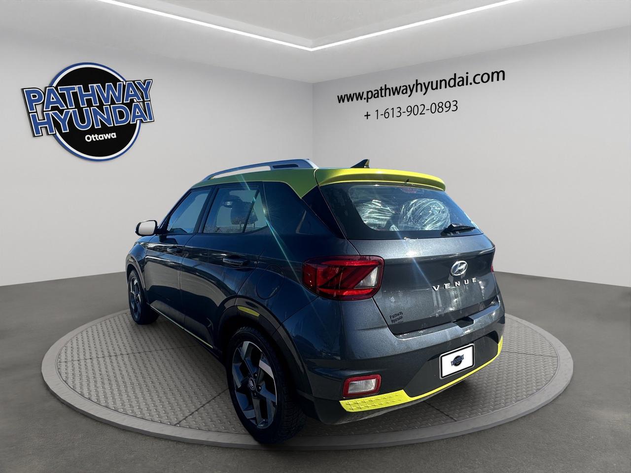 2021 Hyundai Venue Ultimate | Reverse Cam | Sunroof Photo4