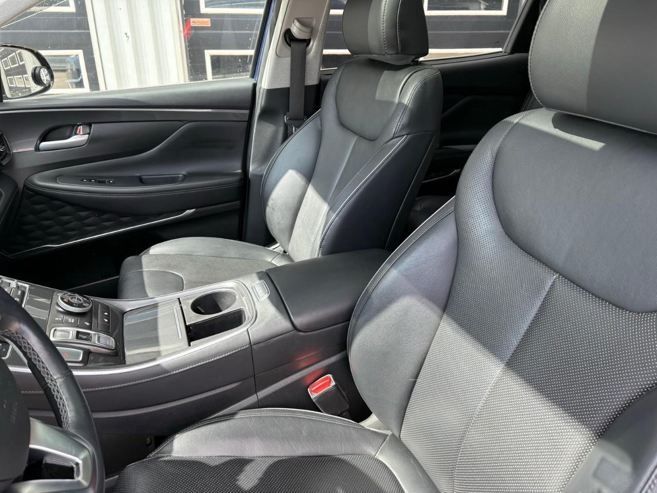 2022 Hyundai Santa Fe Preferred w/Trend Package 4dr All-Wheel Drive Photo