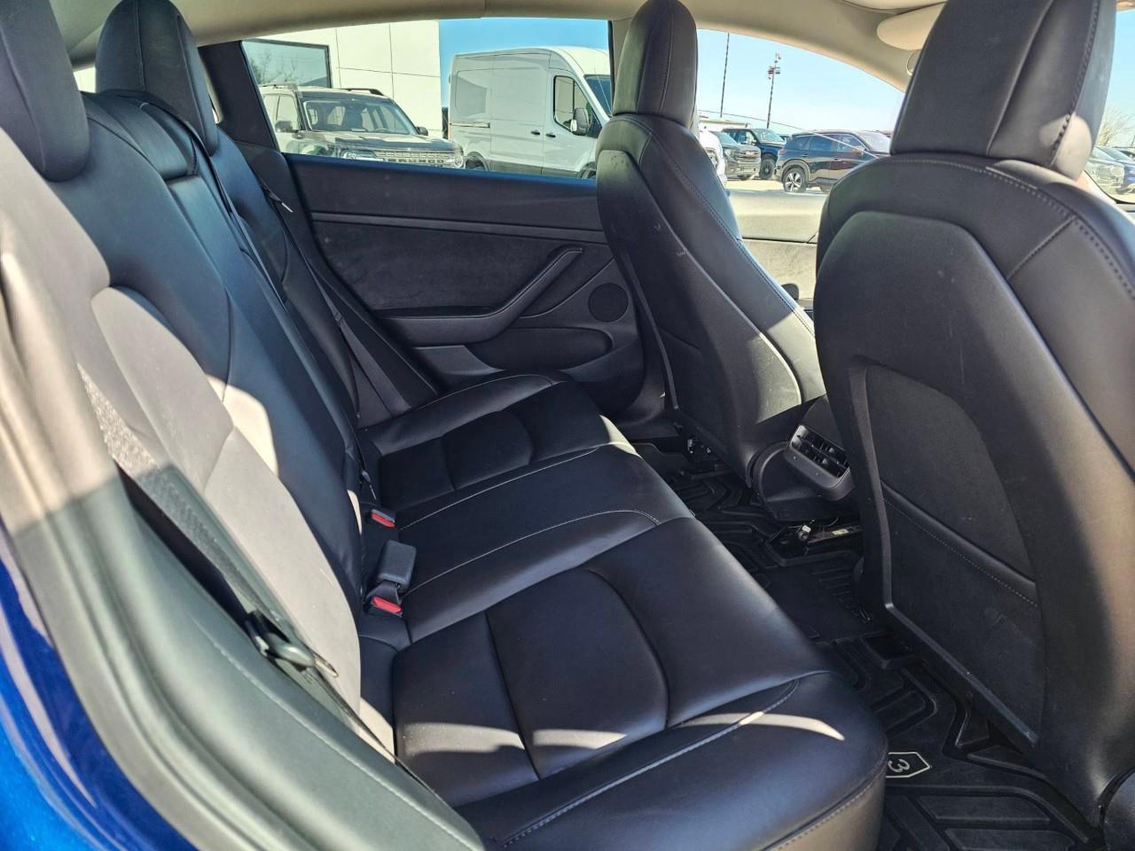 2022 Tesla Model 3 Long Range 4dr All-Wheel Drive Sedan Photo