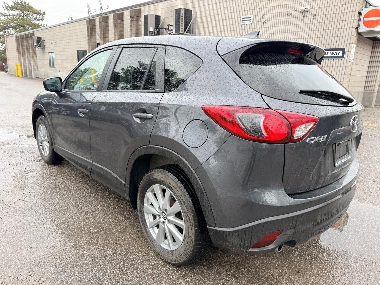 2016 Mazda CX-5 GX (A6) 4dr Front-Wheel Drive 2016.5 Sport Utility Photo2