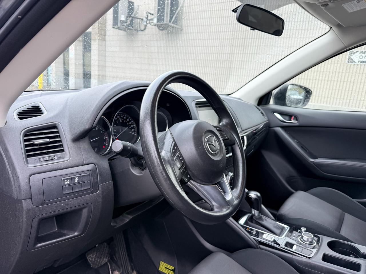 2016 Mazda CX-5 GX (A6) 4dr Front-Wheel Drive 2016.5 Sport Utility Photo