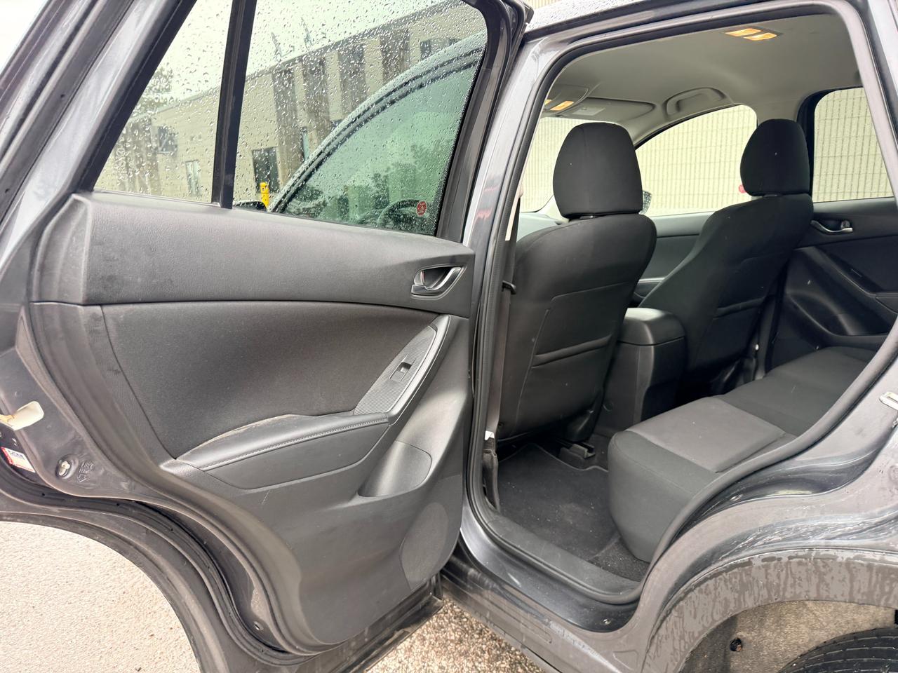 2016 Mazda CX-5 GX (A6) 4dr Front-Wheel Drive 2016.5 Sport Utility Photo