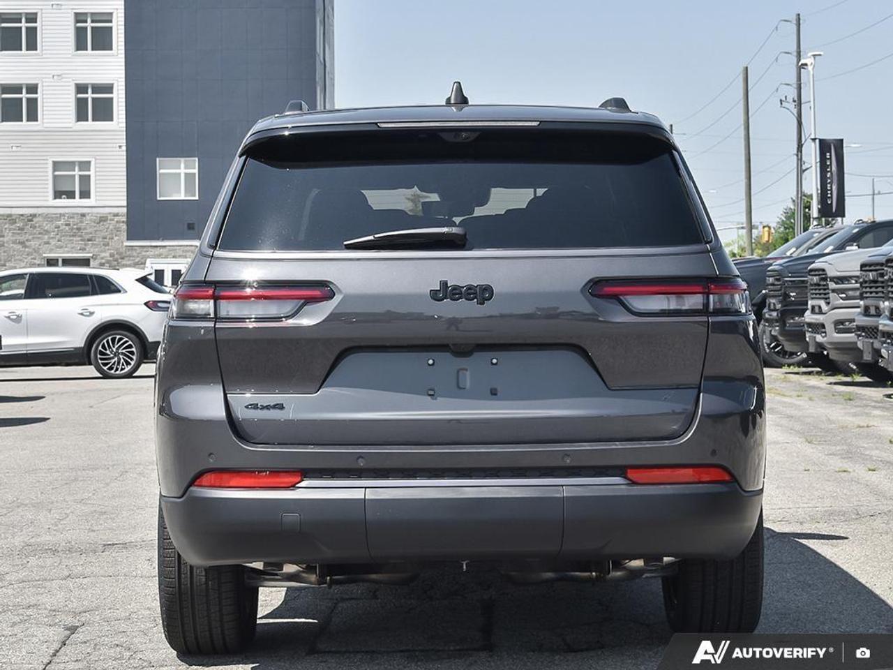 2026 Jeep Grand Cherokee L Base 4dr 4x4 Photo