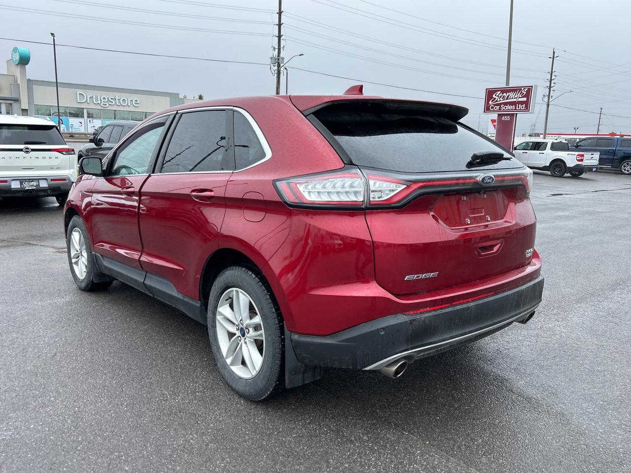 2018 Ford Edge SEL AWD/HEATED SEATS/NAV CALL NAPANEE 613-354-2100 Photo
