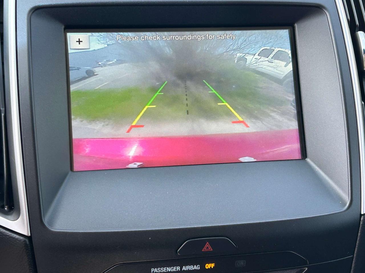 2018 Ford Edge SEL AWD/HEATED SEATS/NAV CALL NAPANEE 613-354-2100 Photo