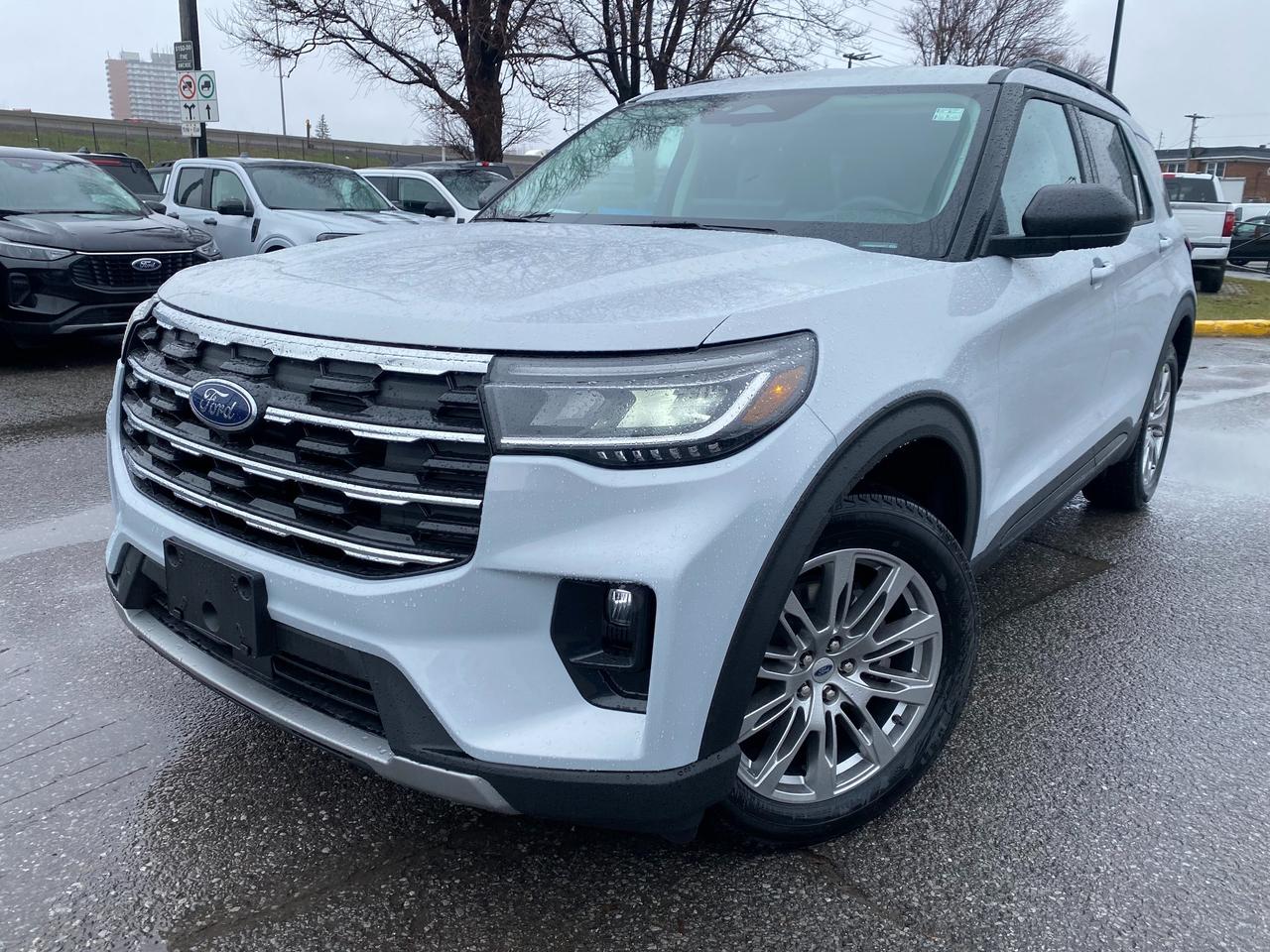 2026 Ford Explorer  Photo0