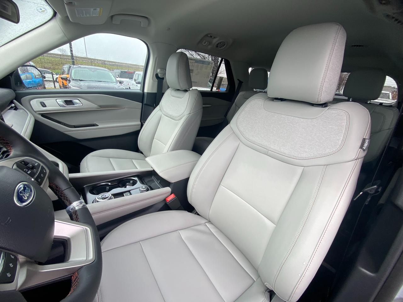 2026 Ford Explorer  Photo