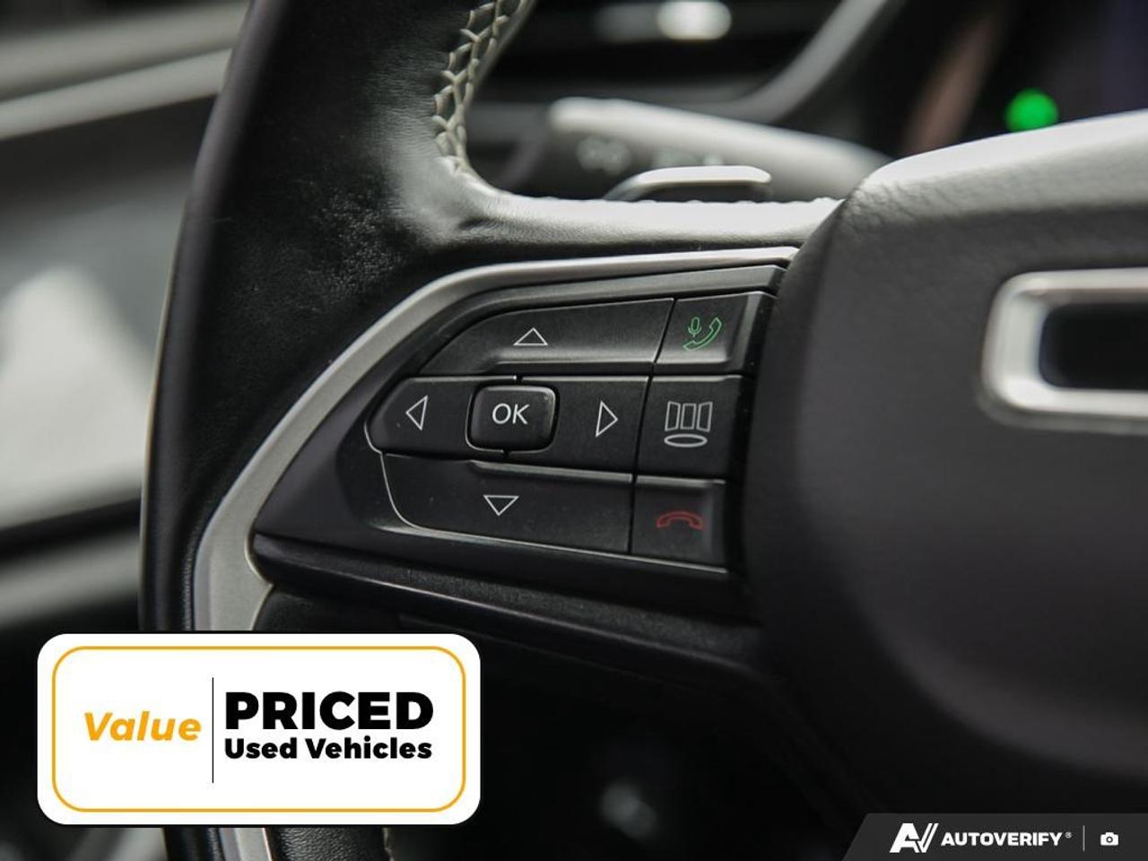 2022 Jeep Grand Cherokee Laredo 4dr 4x4 Photo