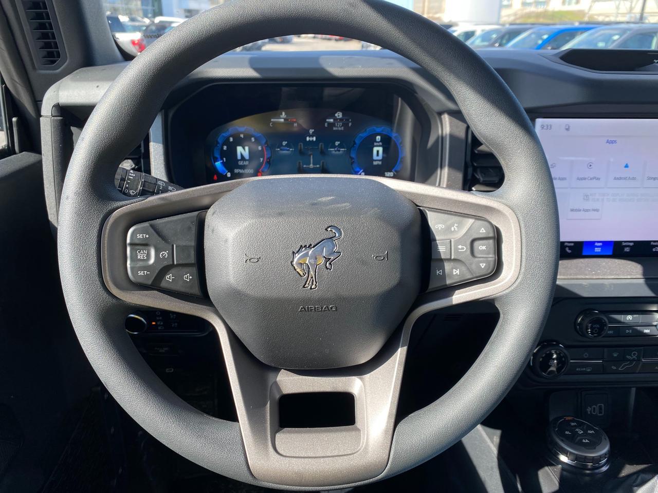 2026 Ford Bronco Base 2dr 4x4 Photo