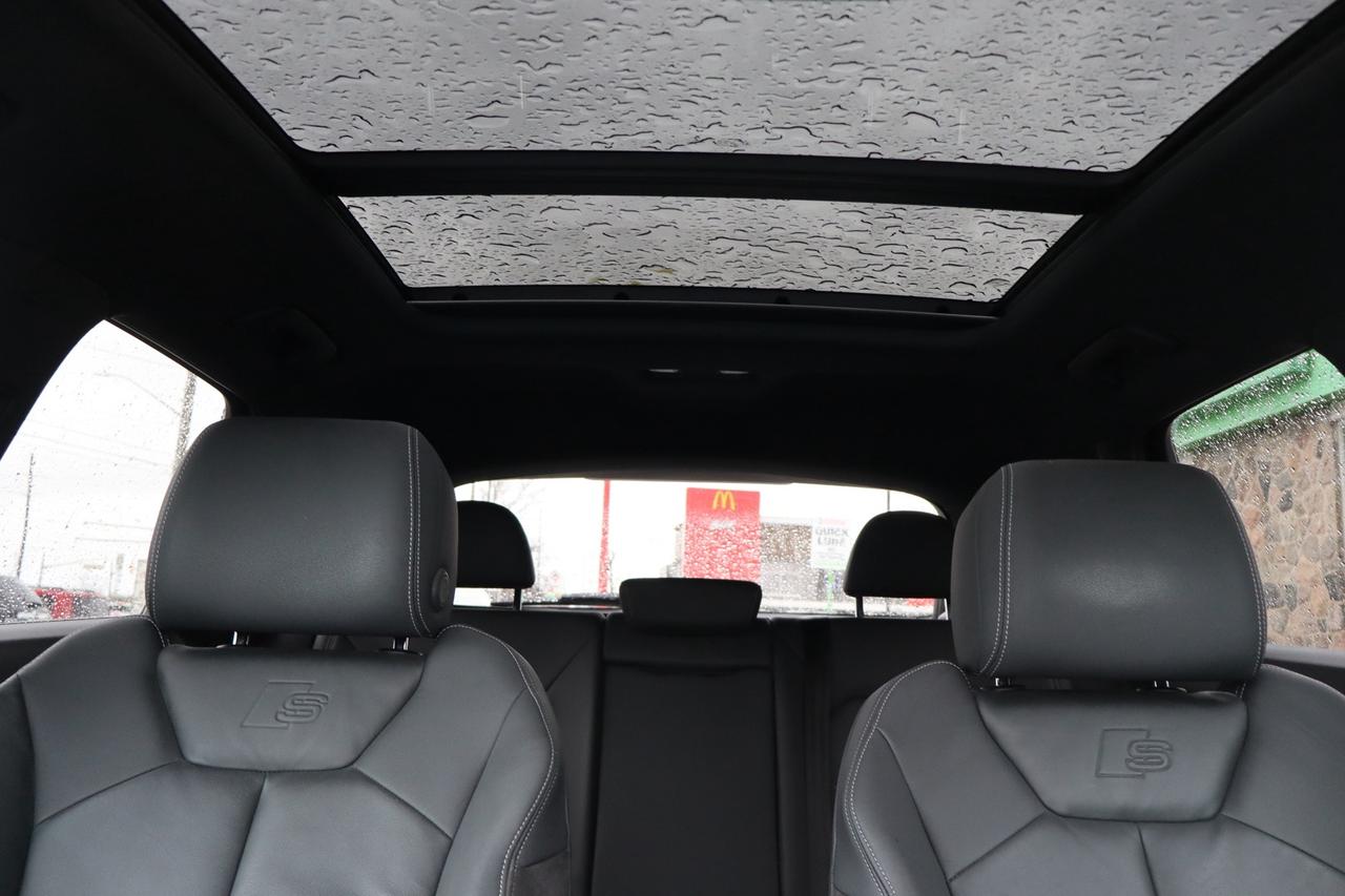 2019 Audi Q3 Technik S line quattro   No Accident   Clean Carfa Photo