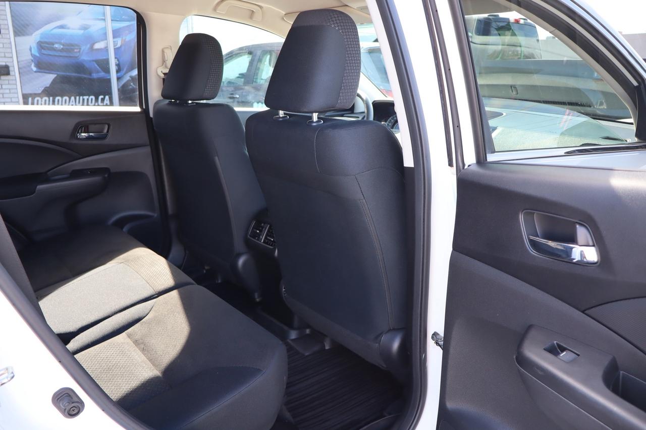 2015 Honda CR-V SE 4WD   NO ACCIDENT   Safety Certified Photo