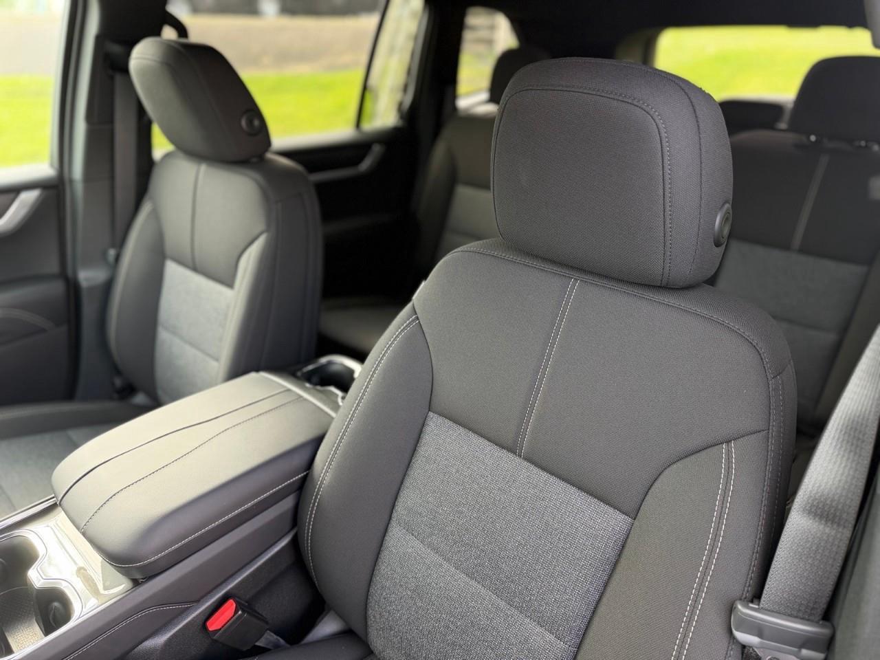 2026 GMC Acadia Elevation 4dr All-Wheel Drive Photo