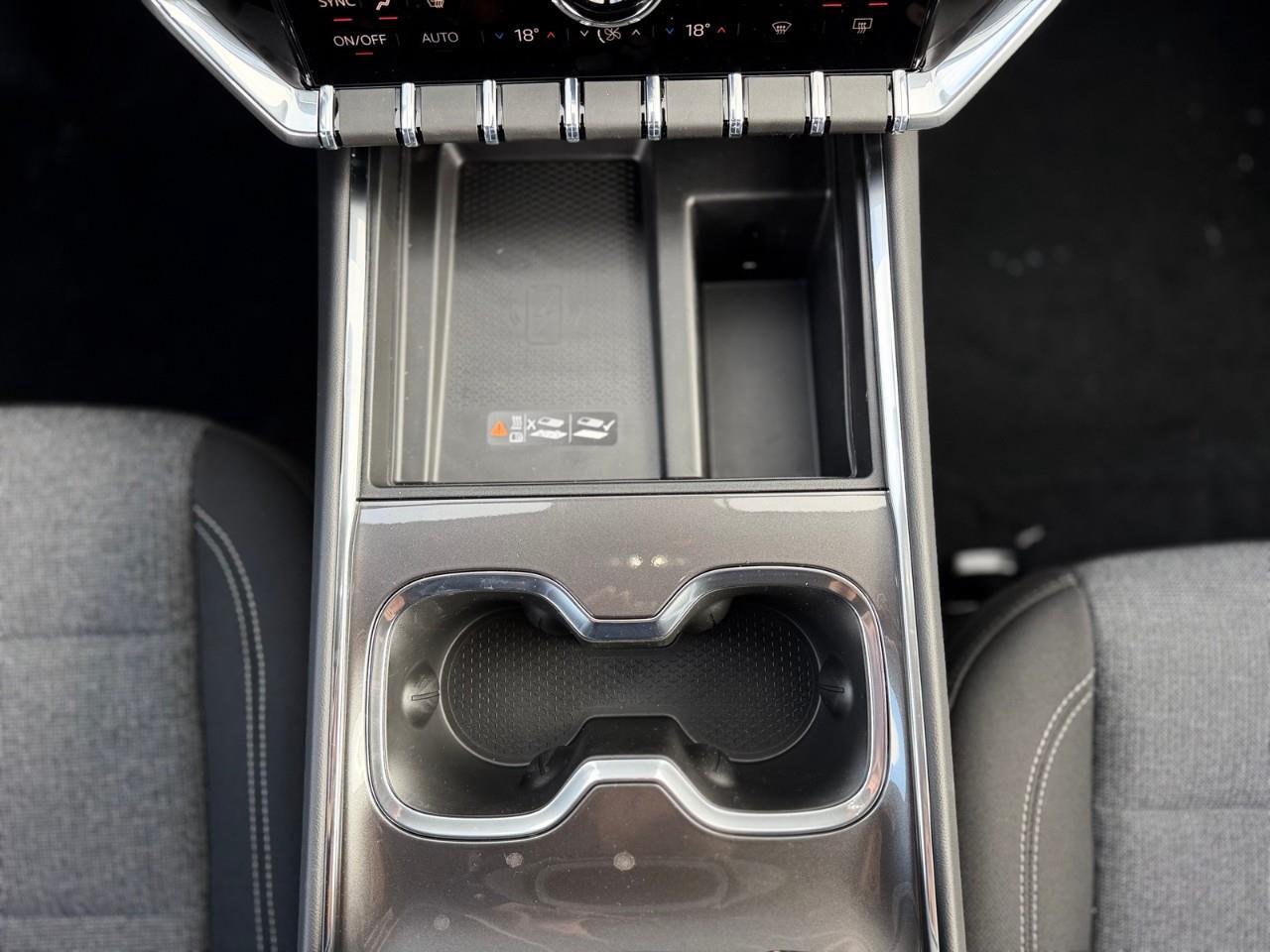 2026 GMC Acadia Elevation 4dr All-Wheel Drive Photo