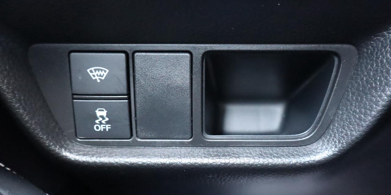 2024 Honda HR-V EX-L Navi 4dr All-Wheel Drive Photo