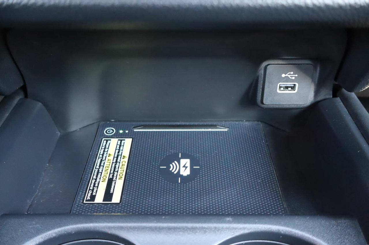 2024 Honda HR-V EX-L Navi 4dr All-Wheel Drive Photo