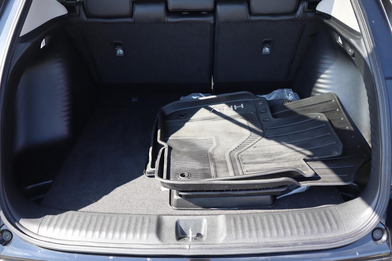 2024 Honda HR-V EX-L Navi 4dr All-Wheel Drive Photo