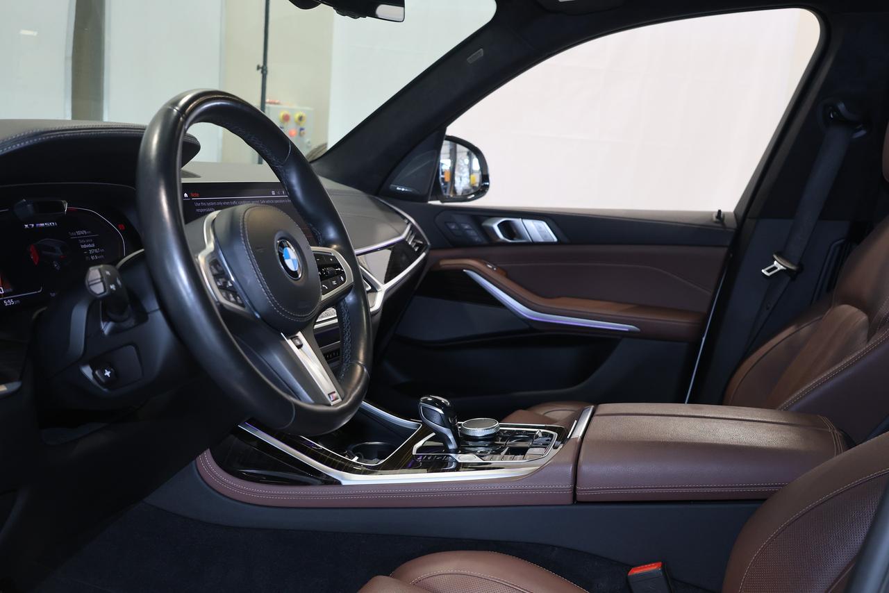2021 BMW X7 M50i - PANO|NAVI|360CAM|HEADSUP|MASSAGE SEAT Photo