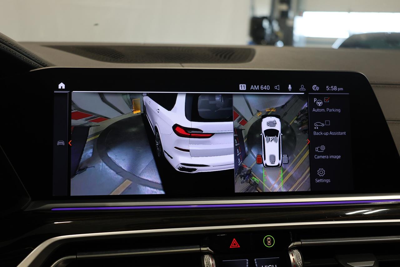 2021 BMW X7 M50i - PANO|NAVI|360CAM|HEADSUP|MASSAGE SEAT Photo
