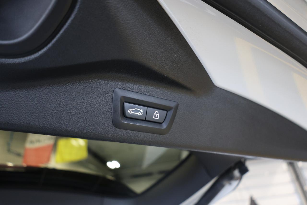 2021 BMW X7 M50i - PANO|NAVI|360CAM|HEADSUP|MASSAGE SEAT Photo
