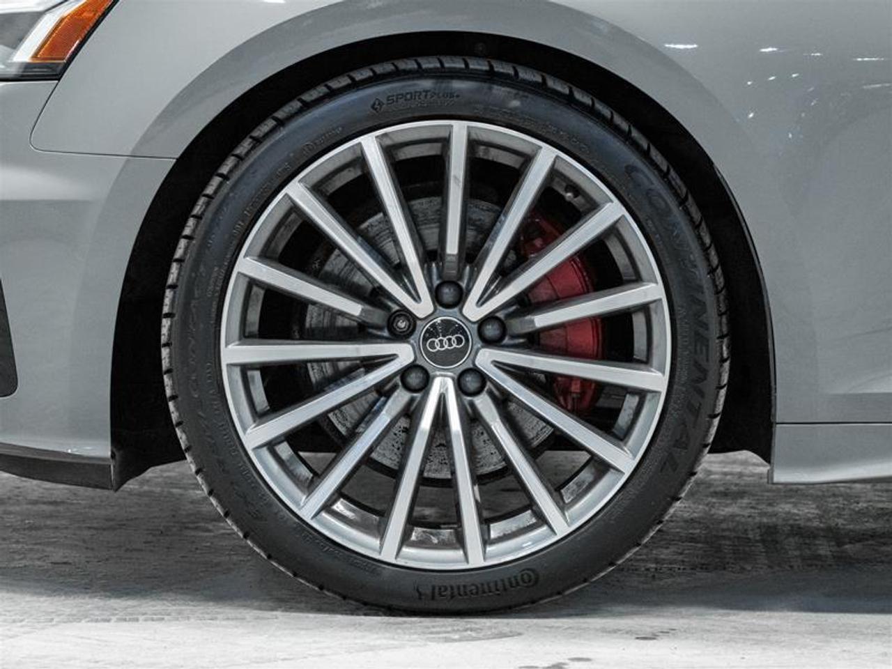 2022 Audi A5 45 Progressiv 4dr All-Wheel Drive quattro Sportback Photo4
