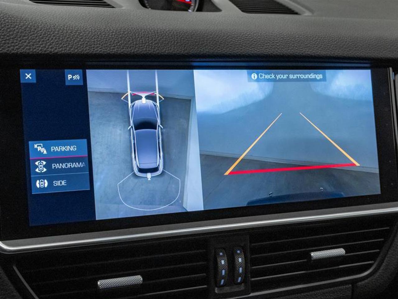 2021 Porsche Cayenne Base 4dr All-wheel Drive Photo