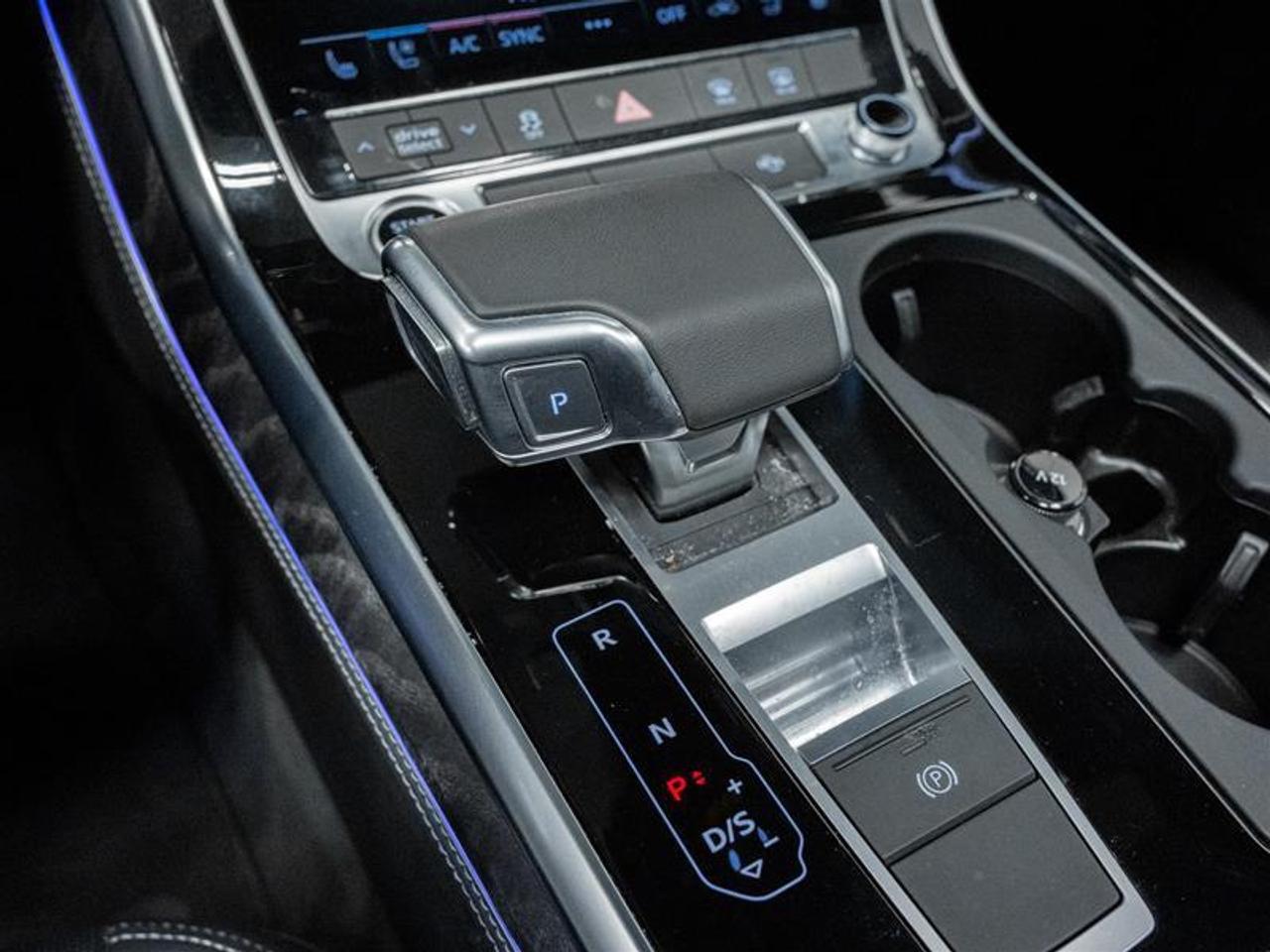 2025 Audi Q8 55 Progressiv 4dr All-Wheel Drive quattro Sport Utility Photo