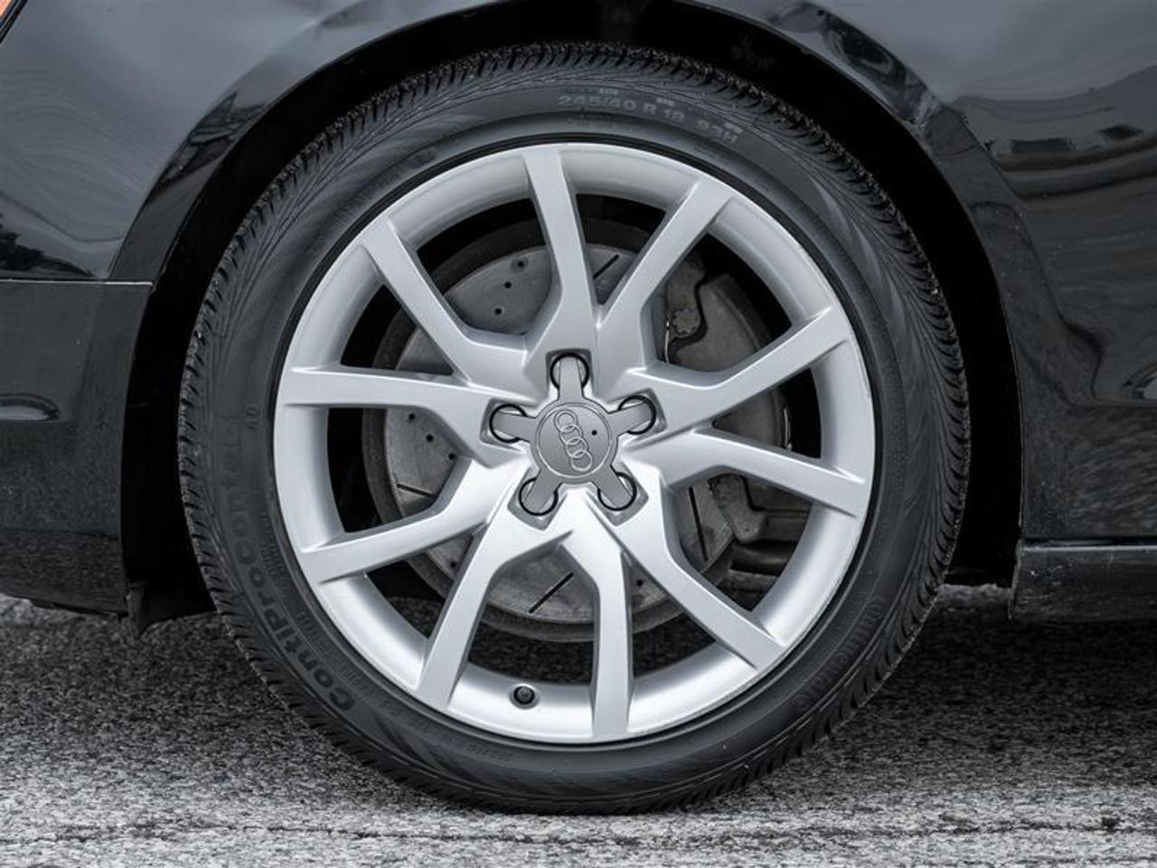 2010 Audi A5 2.0T (M6) 2dr All-Wheel Drive quattro Coupe Photo4