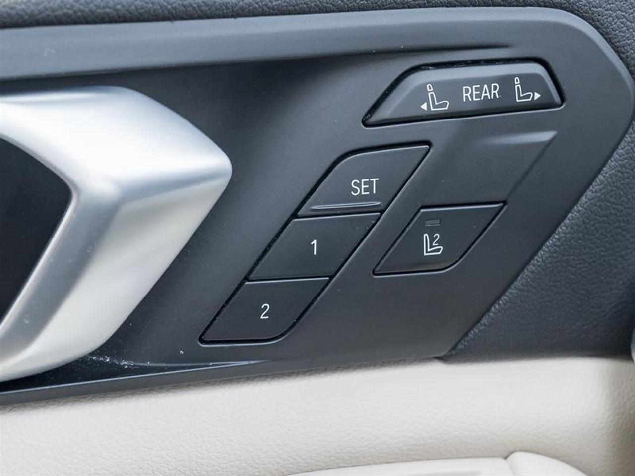 2022 BMW X7 xDrive40i 4dr All-Wheel Drive Sports Activity Vehicle Photo