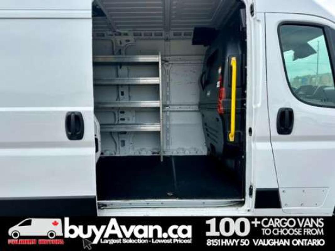 2023 RAM ProMaster 2500 159WB HR Shelves+Divider 3 PSGR *NO EXTRA FEES* Photo