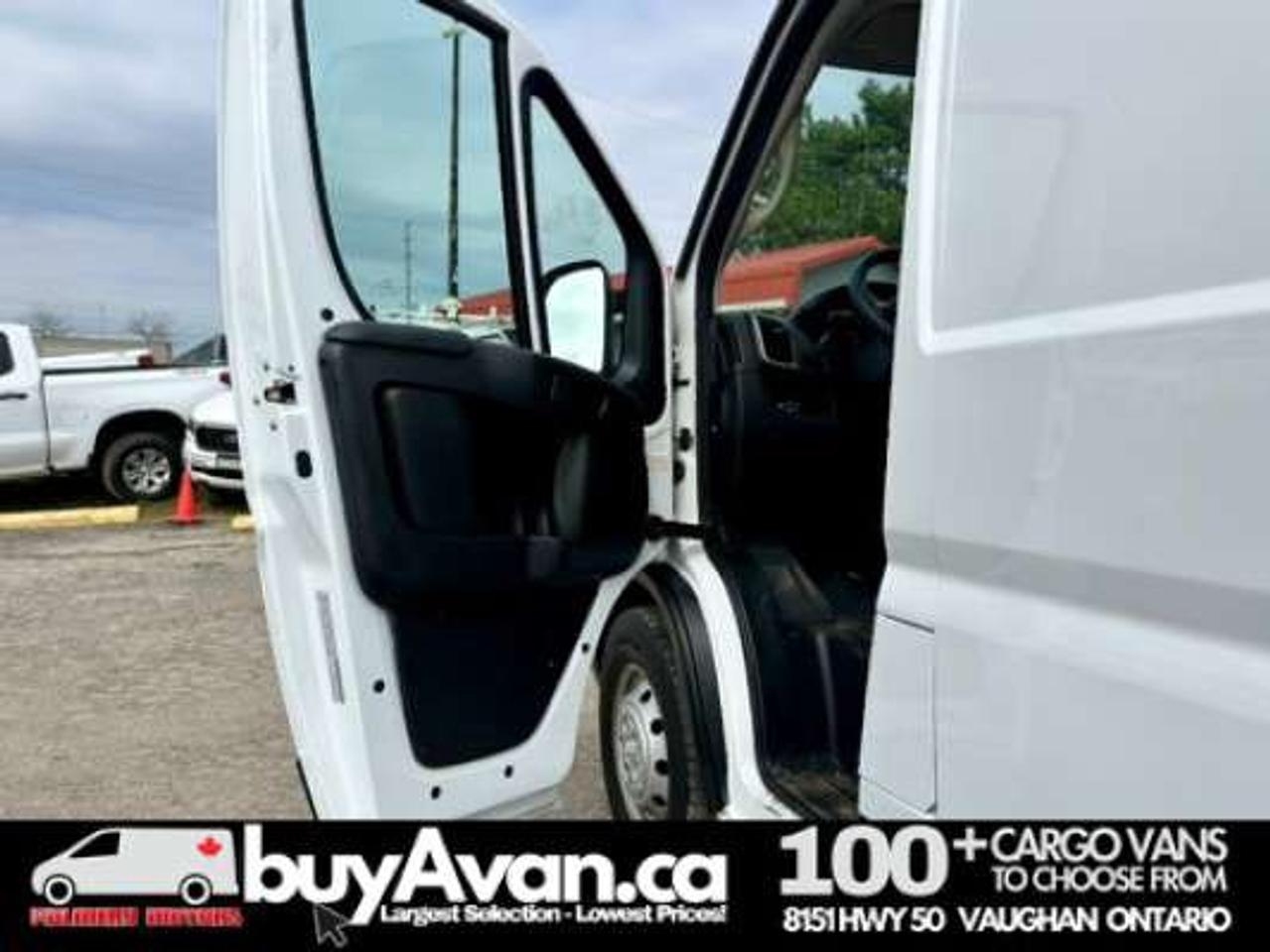 2023 RAM ProMaster 2500 159WB HR Shelves+Divider 3 PSGR *NO EXTRA FEES* Photo
