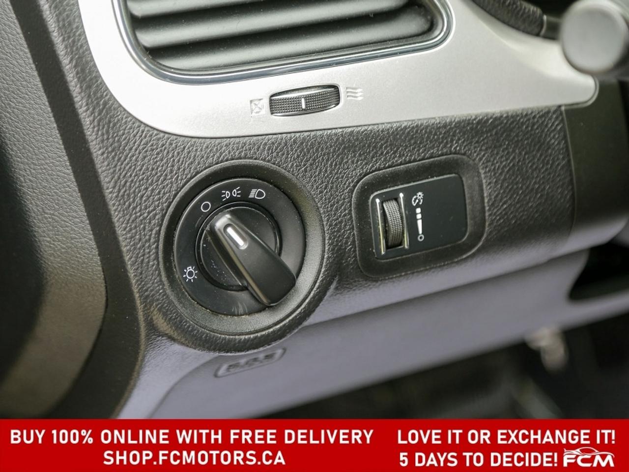 2015 Dodge Journey SE ~AUTOMATIC, FULLY CERTIFIED WITH WARRANTY!!!!~ Photo