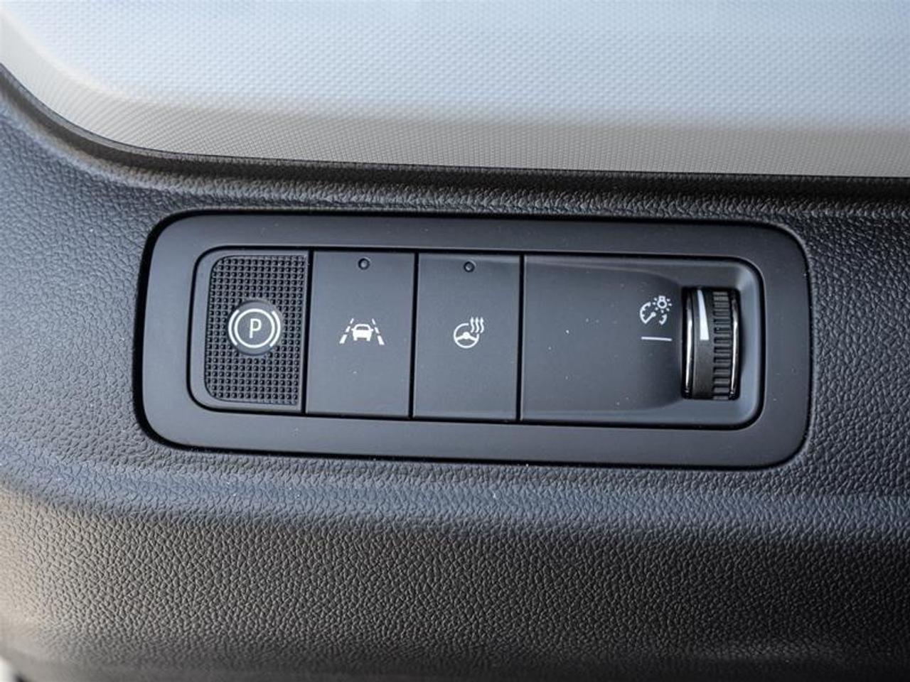 2027 Chevrolet Bolt LT 4dr Photo