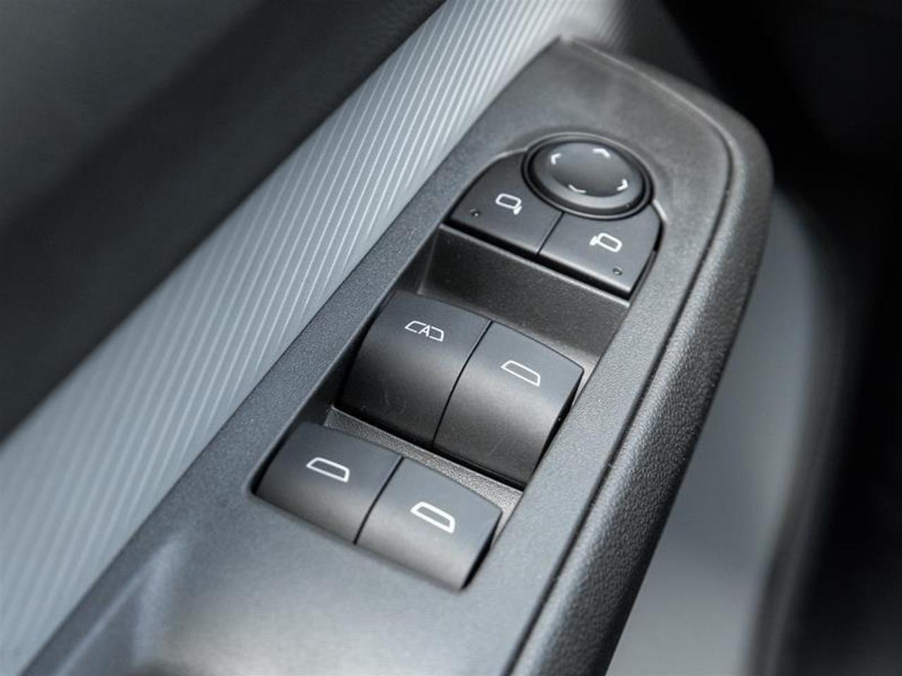 2027 Chevrolet Bolt LT 4dr Photo