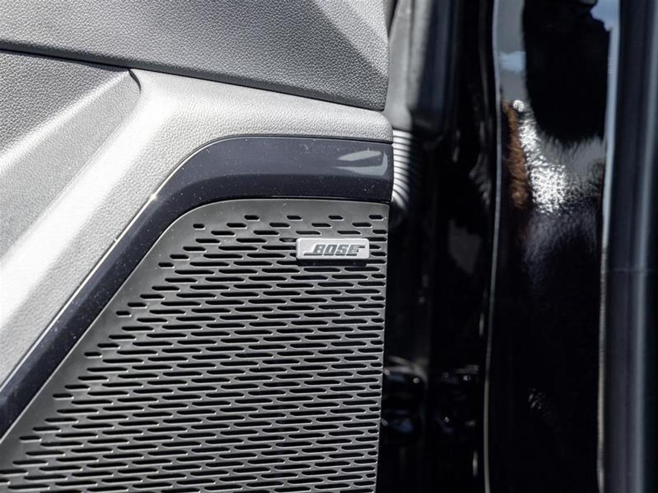 2026 GMC Acadia AT4 4dr All-Wheel Drive Photo