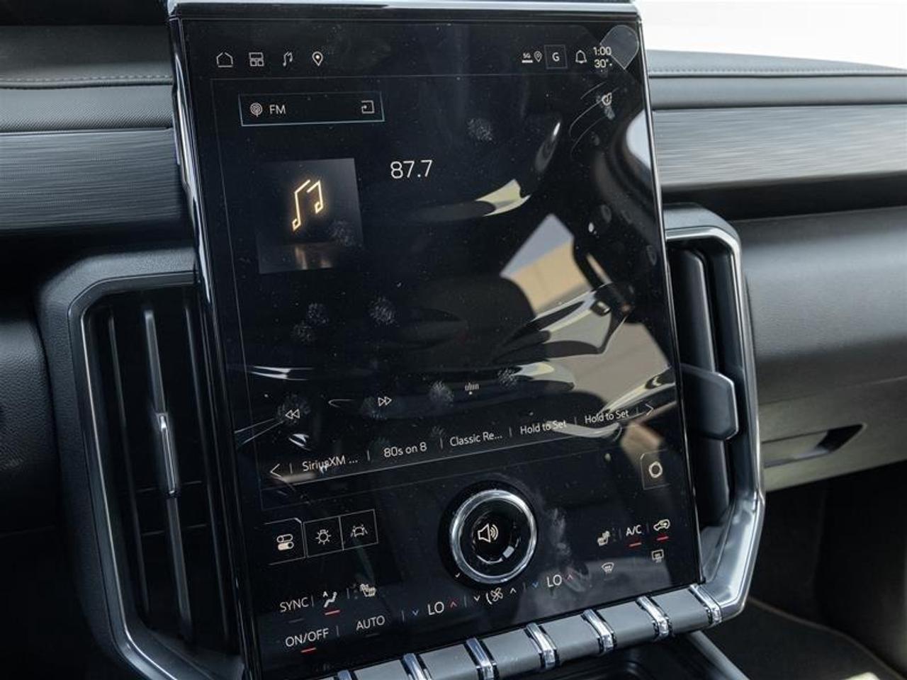2026 GMC Acadia AT4 4dr All-Wheel Drive Photo